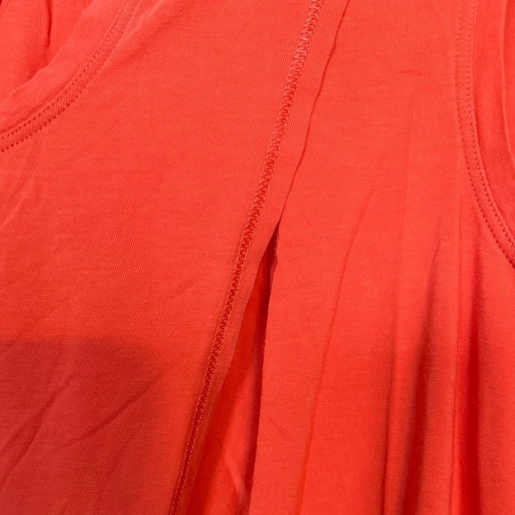 Lululemon Women’s Red Racerback Tank Top with Back Knot – Size M (Approx.) - Picture 5 of 6